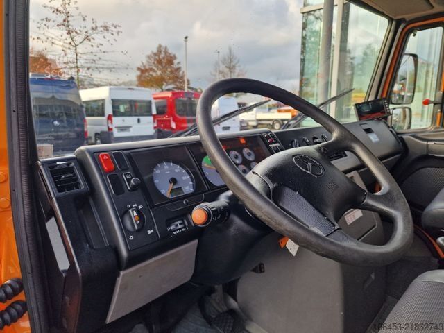 Skapbil MERCEDES-BENZ Vario 816 D Koffer/Kran/Seil/Tank/Werkst.