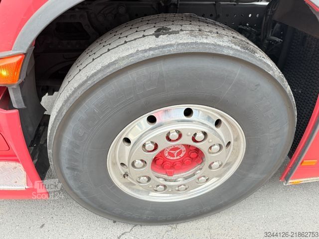 Камион за опасни материали MERCEDES-BENZ Actros 1842/1845/ADR-FL-AT/Retarder/2Tank/613TKM
