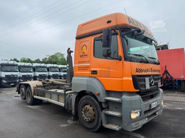 Ruloninė konteinerinė savivartis MERCEDES-BENZ Axor 2543 L Abrollkipper Euro5 Hochdach 6X2
