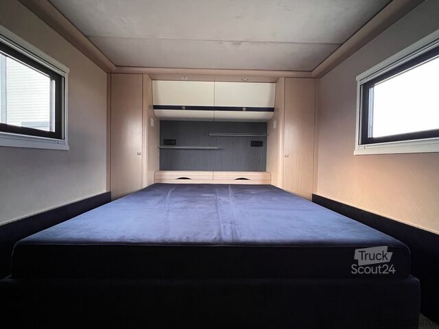 Caravane/camping-car de luxe Scania V8 