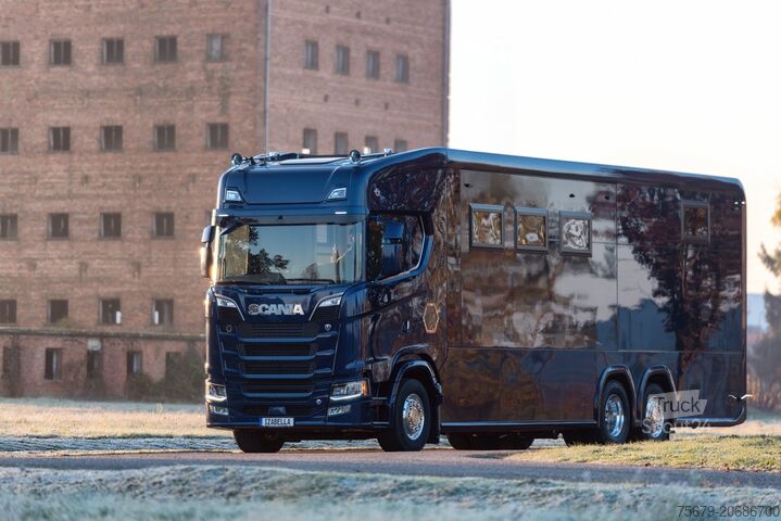 Caravane/camping-car de luxe Scania V8