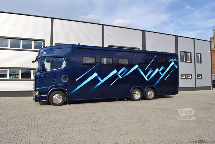 Caravane/camping-car de luxe Scania V8 