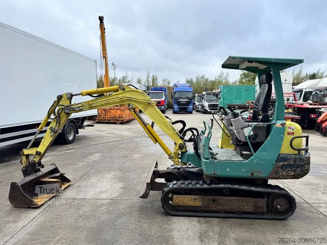 حفارة صغيرة Yanmar B25V snelwissel + 2 bakken