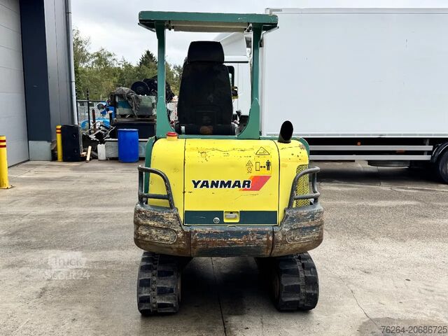 حفارة صغيرة Yanmar B25V snelwissel + 2 bakken