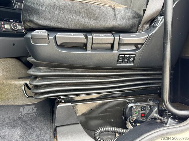 Alváz vezetőfülkével DAF XF 530 6x4 PTO RETARDER