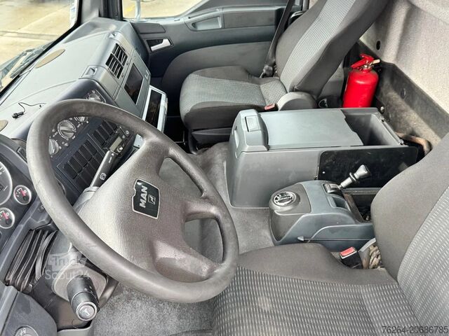 Transporte refrigerado/congelado MAN TGM 15.290 CARRIER SUPRA 550