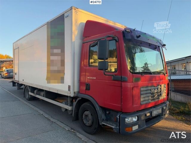  MAN TGL 12.240 4x2 Box Truck