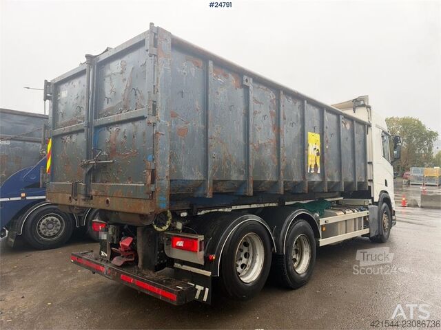  Scania R540 6x2 Hookloader – NTM bodywork
