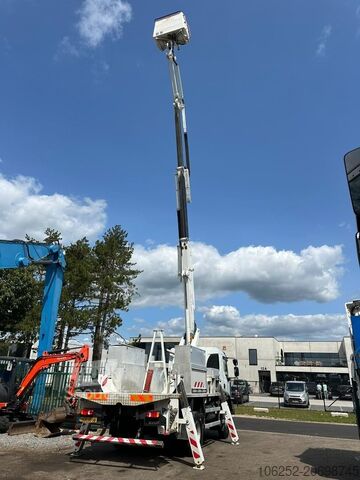 Hoogwerker Renault MIDLUM 280dxi 4x4 18m SKYLIFT / HUBARBEITSBÜHNE...