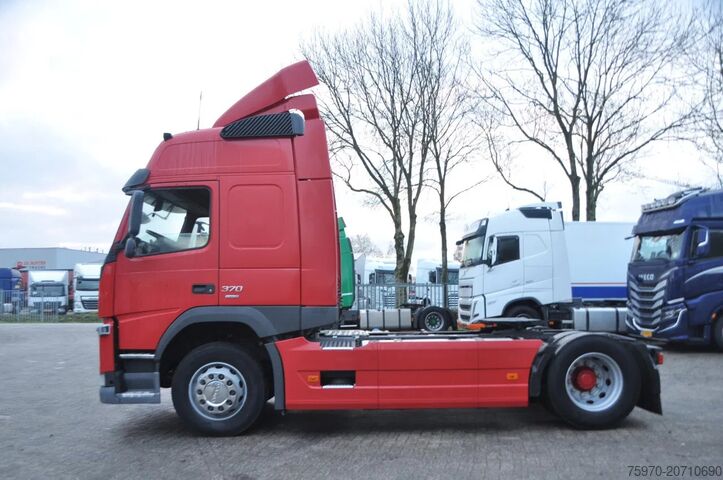 Standard-SZM Volvo FM 370 4X2 EURO 6 i-Shift SPOILERS