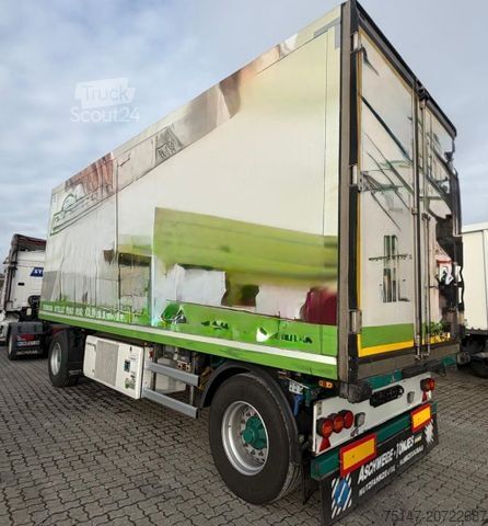 Koeltrailers 18 to 2-Achs Meat 6 Rohrbahnen Thermo King