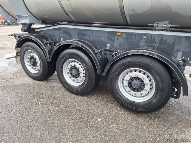 Kippers oplegger SCHWARZMÜLLER 3-Achs Kippmulde Stahl HARDOX Thermoisoliert