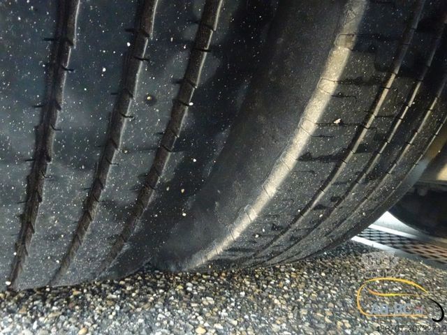 LÄngfÀrdsbuss MERCEDES-BENZ Tourismo RHD - 52 Sitze EURO 6