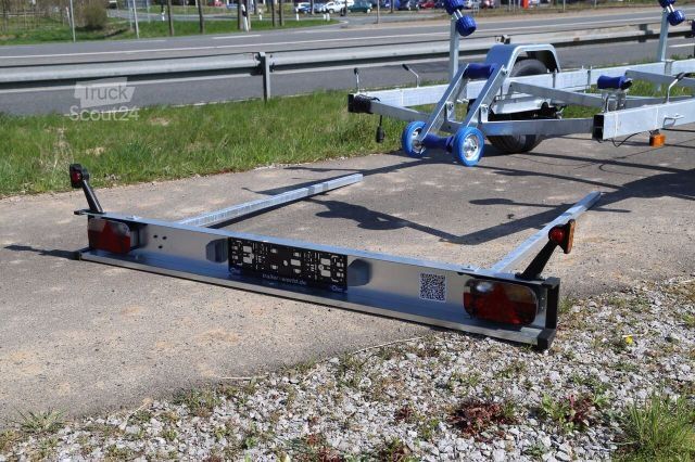 Boottrailer BLYSS Bootsanhänger 680x250cm 1500kg GG