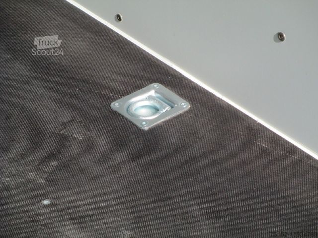 Причіп-фургон BLYSS Kofferanhänger Anhänger 1300kg zGG 262x130x150cm