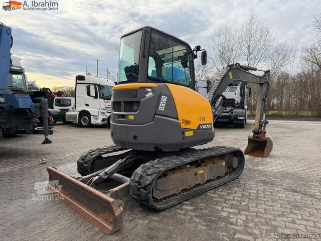 Mini-pelle Volvo ECR50D Schnellwechsler | Klima | 2 x vorhanden | deutsche Maschine