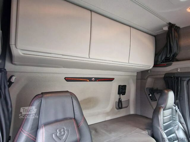 Fahrgestell mit Fahrerhaus Scania R580 V8 NGS Highline 6x2 - Loadlift - Retarder ...