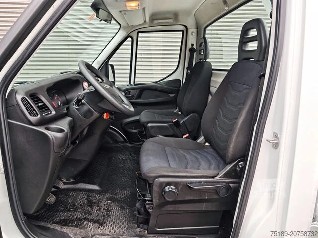 Hefplatform Iveco Daily 35-120 Multitel MJ 226