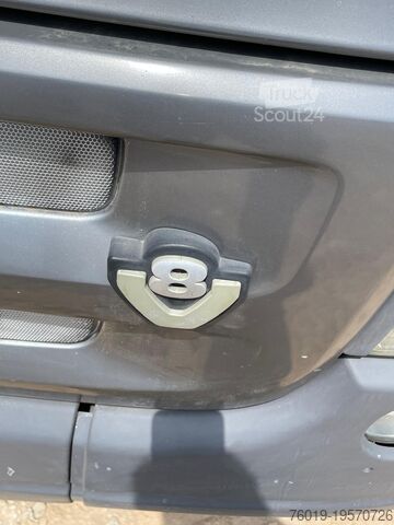 Semi-trailer SCANIA R580