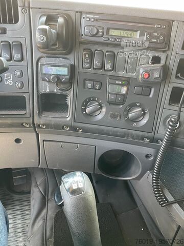 Semi-trailer SCANIA R580