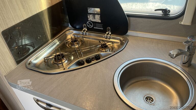 Caravane/camping-car Fiat Weinsberg Carabus 600 K | 4 Posti Letto | Completamente Attrezzato