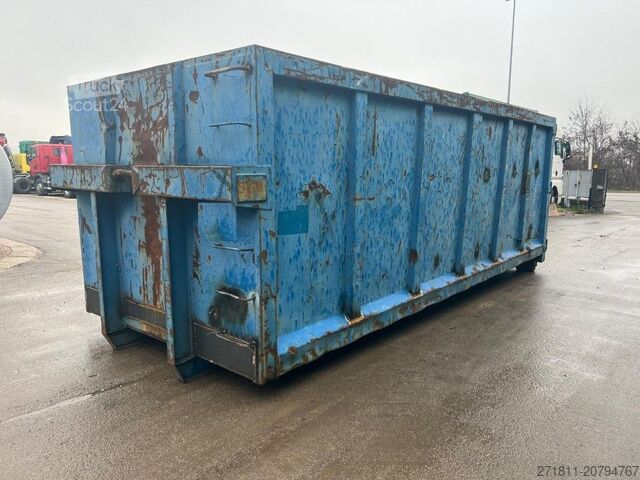 Hákový kontajner CONTAINER SCARRABILE USATO A CIELO APERTO