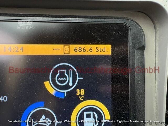 Колесный экскаватор JCB Hydradig 110W -Demo-