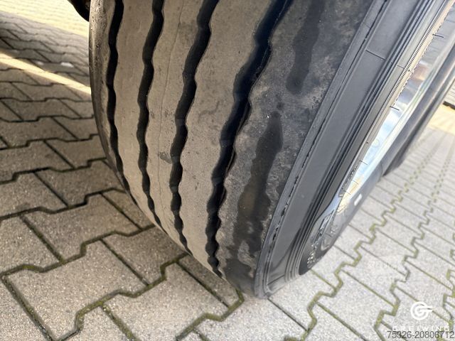 Напівпричіп силос FELDBINDER KIP 60.3