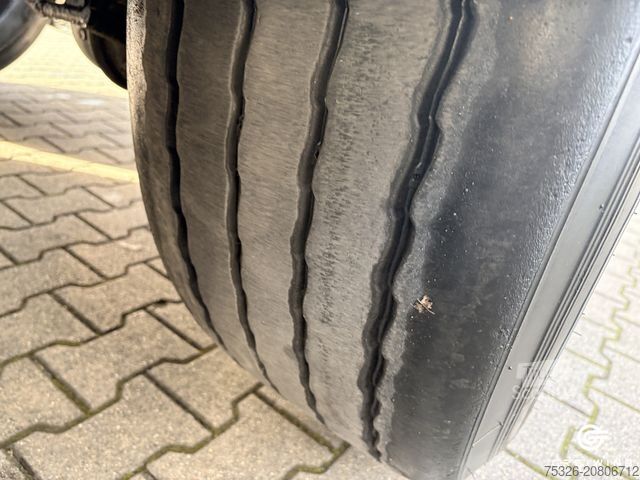 Напівпричіп силос FELDBINDER KIP 60.3