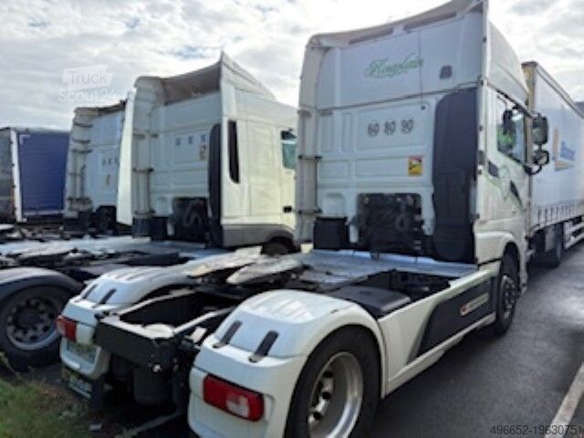 Standarta vilcēja traktors DAF XF 480 FT