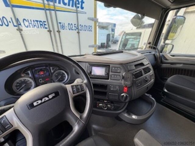 Standarta vilcēja traktors DAF XF 480 FT