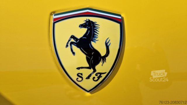 Furgon FERRARI Portofino