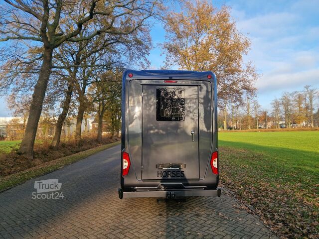 Transport de chevaux Mercedes Sprinter Automaat STX 4,1T C1 Rijbewijs!Paarden...