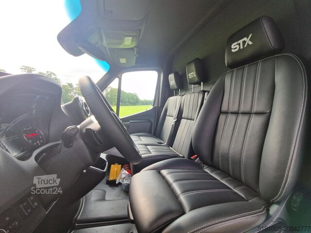 Transport de chevaux Mercedes Sprinter Automaat STX 4,1T C1 Rijbewijs!Paarden...