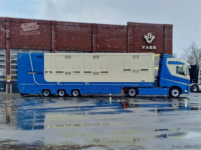 Cattle transport CUPPERS 2 deck livestock - Ventilation - Moving floors ...