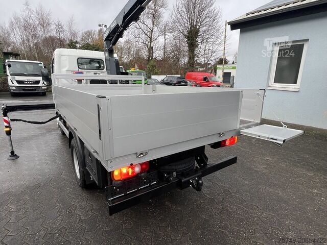Pick-up van Fuso 6S15 Pritsche 3.0m Kran 4xhydr. Funk!