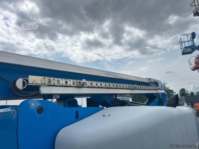 منصة عمل تلسكوبية مفصلية Genie Z80/60 diesel 4x4x4 26m - (1881)