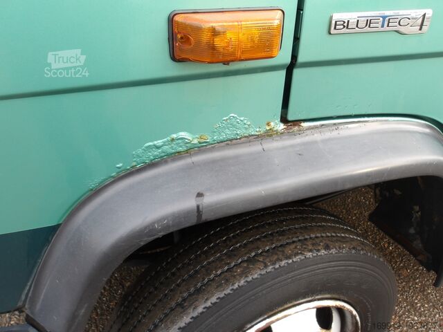 Autobus Mercedes Vario 813