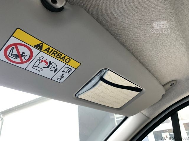 Duba panelată RENAULT Trafic KOMFORT L1H1 2,8t BLUE dCi 130 KLIMA+DAB+