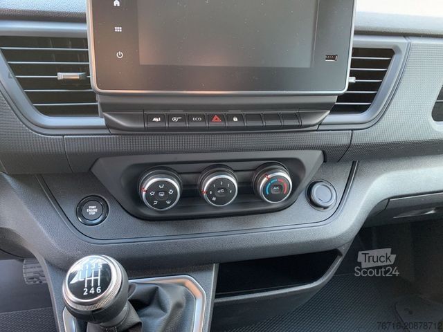 Duba panelată RENAULT Trafic DOKA KOMFORT L2H1 3,0t dCi 130 KAMERA+LED