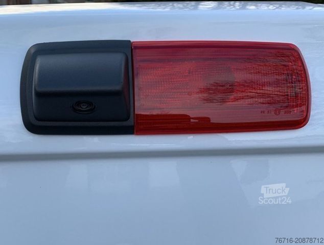 Duba panelată RENAULT Trafic DOKA KOMFORT L2H1 3,0t dCi 130 KAMERA+LED