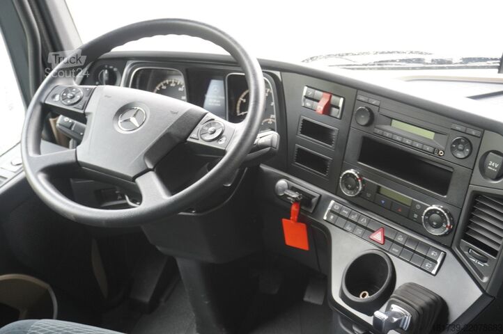 Ledusskapis (režģa furgons) Mercedes-Benz Actros 2540 6×2 / 10 tho. km!!! / 18EPAL