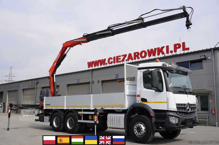 Burtowy z HDS Mercedes-Benz Arocs 2633 flatbed truck / Crane FASSI