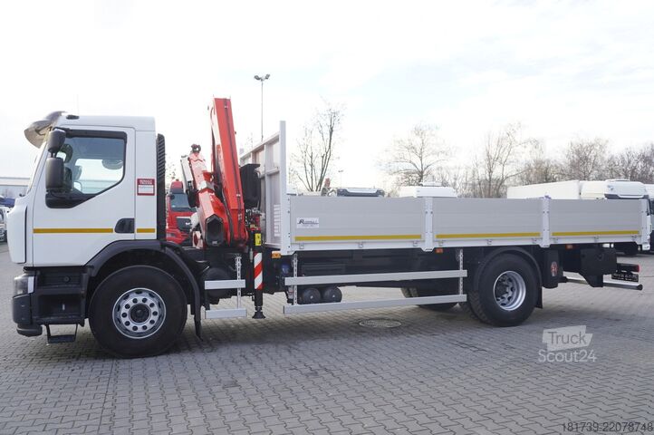 Plattform mit Kran Renault C280 DTI 8/ FASSI crane F135A.22/ 8units