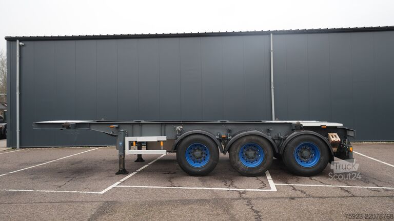 Konteinerių vežimas Van Hool 20 ft tank container transport trailer