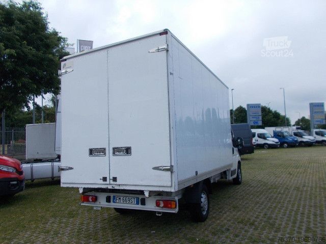 Προσαρμοσμένο φορτηγάκι Peugeot BOXER