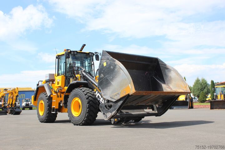 Radlader für Recycling Profis  6 cbm JCB 457 HT  WASTMASTER