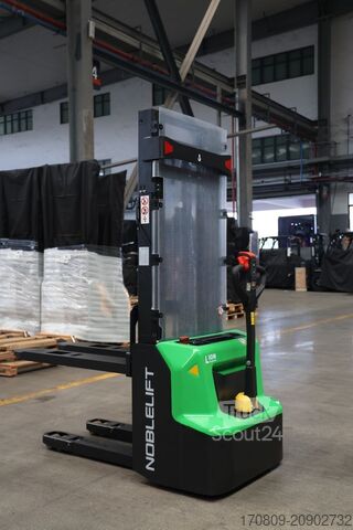 Manuel stabler Noblelift SWB130D