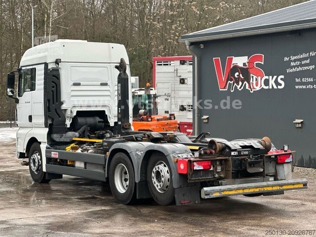 Крюковой мусоровоз MAN TGX 26.480 6x2  Euro6 HIAB-Abrollkipper
