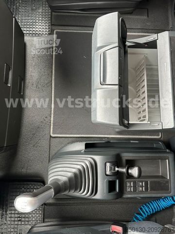 Крюковой мусоровоз MAN TGX 26.480 6x2  Euro6 HIAB-Abrollkipper